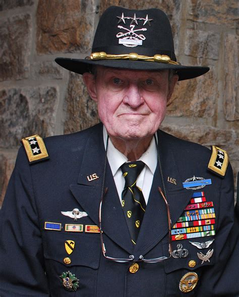 Man Of The Month Hal Moore And The Men Of The Th Cav M I N G