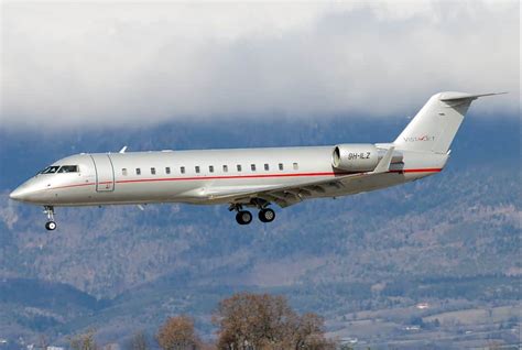 Bombardier Challenger 850 - Price, Specs, Photo Gallery, History - Aero ...