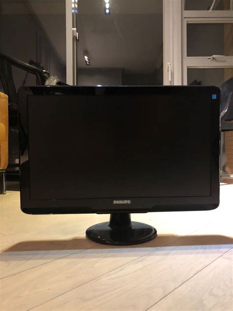 Philips 222e Lcd Monitor 21 5” 電腦＆科技 電腦周邊及配件 電子屏幕 Carousell