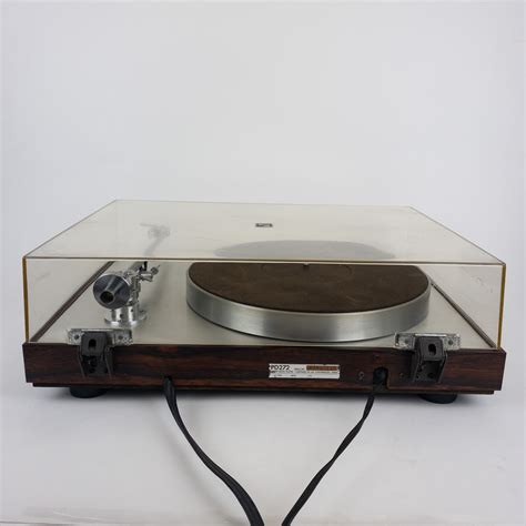 Luxman PD 272 Direct Drive Turntable