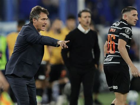 Guillermo, autocrítico tras el empate de Vélez: "Tenemos que aprender a