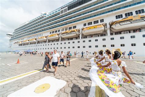 Primeiro Navio Da Temporada De Cruzeiros Atraca Em Macei Alagoas