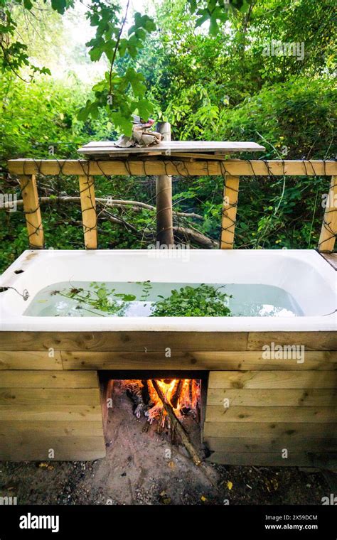 Wood Fired Hot Tub In Woodland In Kent Stock Photo Alamy