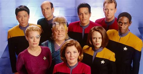 Star Trek: Voyager Star Details Cut Neelix & Kes Breakup Scene