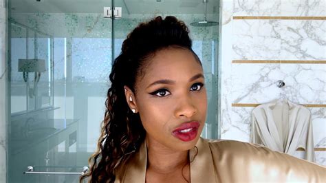 Jennifer Hudson Sings Her Way To The Perfect Cat Eye “swoop” Vogue