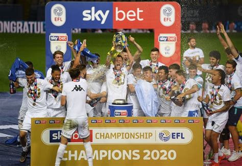 Leeds United Ready To Announce Three New Signings