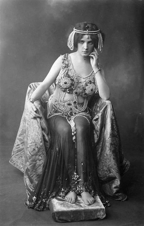 Maud Allan As Princess Salome From Oscar Wildes Play Salome 1908 R