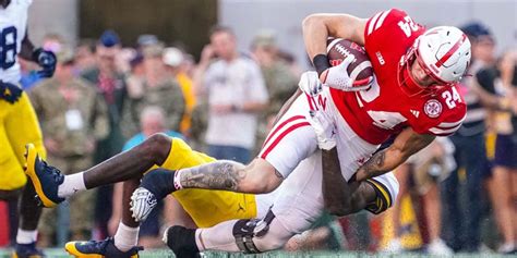 Nebraska Cornhuskers Vs Illinois Fighting Illini Ncaaf