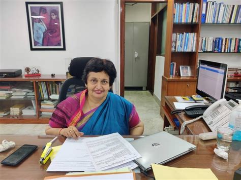 10 Female Ias Officers Who Continue To Inspire Us