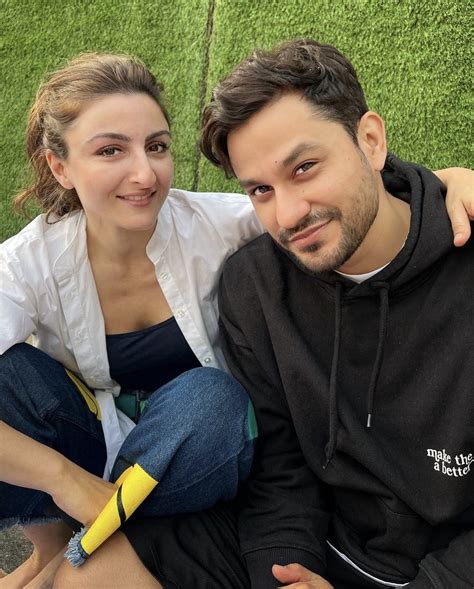 Soha Ali Khan And Kunal Kemmu Pen Love Notes For Each Other On Their