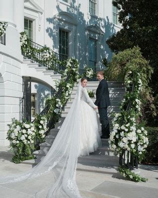 Pour Son Mariage La Maison Blanche Naomi Biden La Petite Fille De