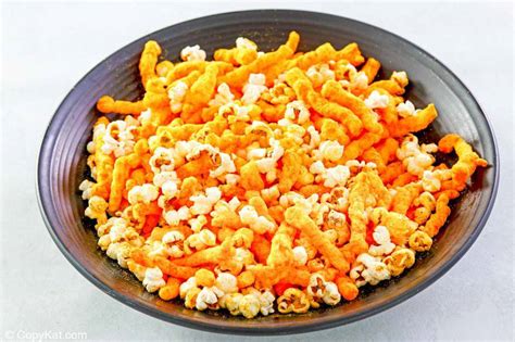 Crowd Pleasing Cheetos Popcorn - CopyKat Recipes