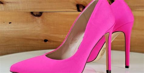 Hot Pink Stilettos Story By Melissahassan