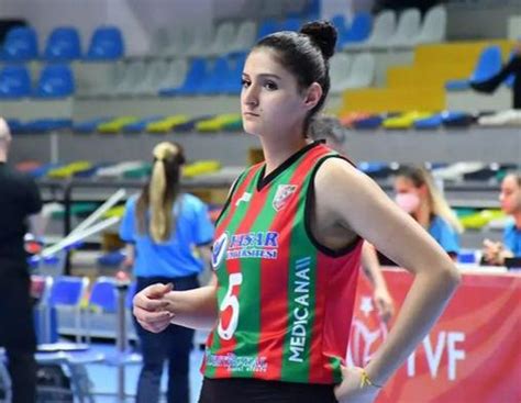 Karşıyaka da bir transfer daha Voleybolunsesi