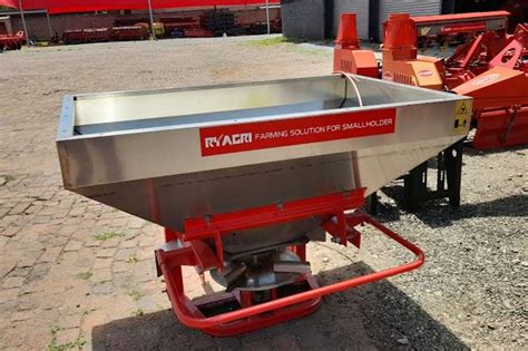 2023 Ry Agri Fertiliser Spreader Stainless Steel 600l 3 Point Spreaders Spreaders For Sale In