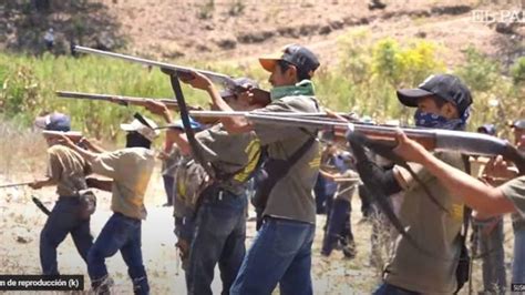 Amlo Critica Que Autodefensas De Guerrero Den Armas A Los Niños Y Luego