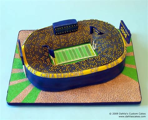 Stadium Cake Lets Go Blue University Of Michigan Footbal Flickr