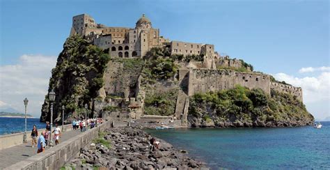 Bay of Naples | Italy, Map, & Facts | Britannica