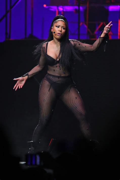 Haykhota Rapper Singer Nicki Minaj Performing On Pinkprint Tour