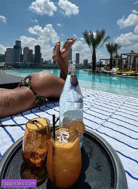 Karrueche Tran Nude Onlyfans Photo 15 The Fappening Leaked Photos