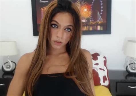 Camila Maiden Hot Cumshot AShemaletube