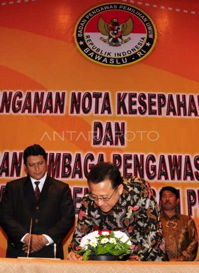 KERJA SAMA PENGAWASAN PEMILU ANTARA Foto