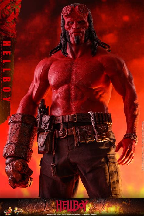 Hot Toys Hellboy Collectible Figure Figures