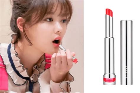 3 Tips Memilih Lipstick Yang Benar Bisa Tahan Lama Tidak Luntur