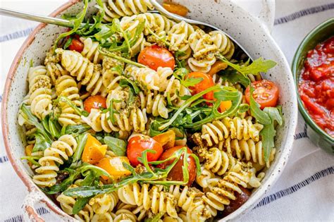 Pesto Fusilli With Cherry Tomatoes Kuali