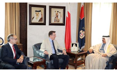 Interior Minister Receives Former Current British Ambassadors