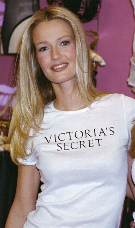 Pin By Miss Innocent On Beauty Supermodels Blonde Hair Looks Victoria Secret Shops