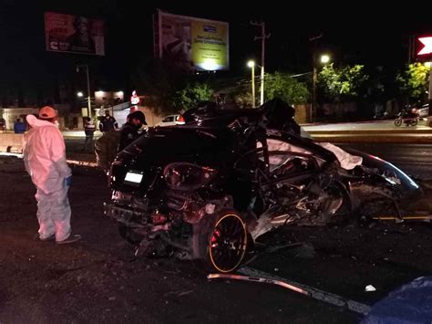 Aparatoso Accidente Por Zona Universitaria Poniente