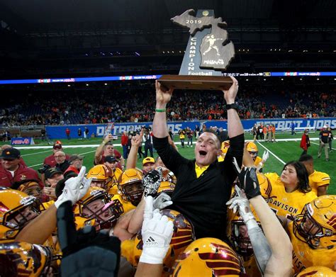 Michigan high school football finals: Previewing all eight state title ...