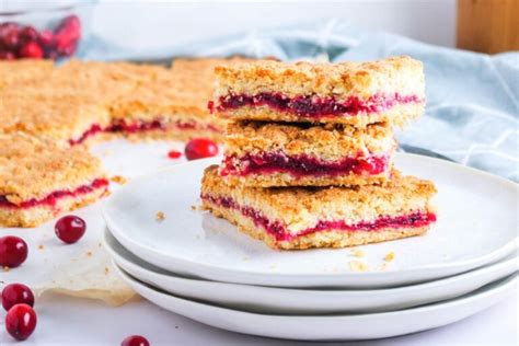 Cranberry Bars Dish N The Kitchen