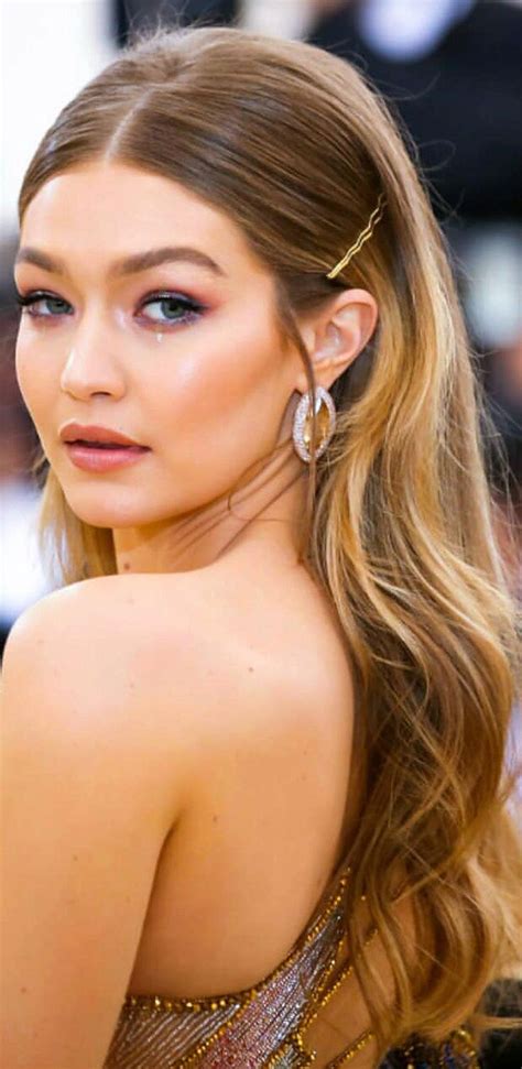 Gigi Hadid Hair And Makeup Gigi Hadid Hairstyles Gigi Hadid Hair