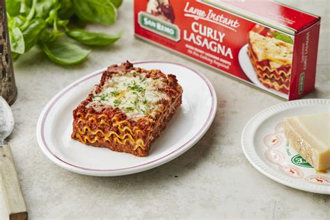 Classic Curly Lasagna San Remo