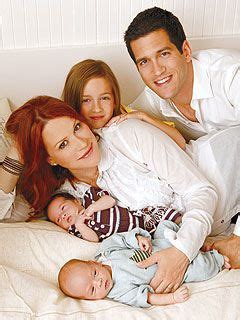 Meet Molly Ringwald's Twins!