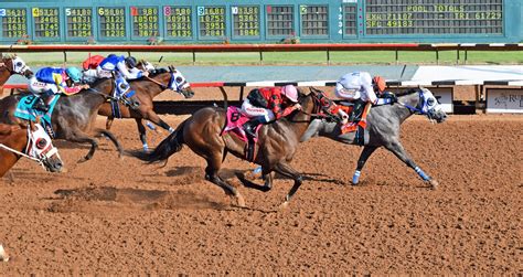 Ruidoso Downs Horse Racing Season Opens Memorial Day Weekend