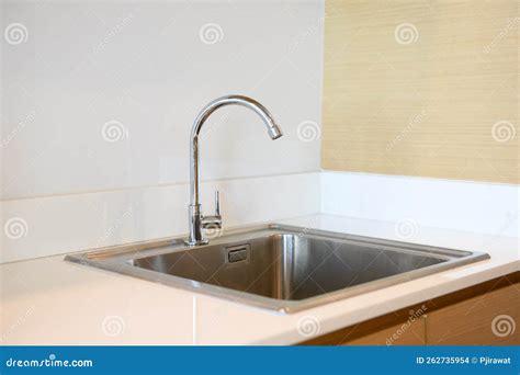 Stainless Steel Kitchen Sink Stock Photo - Image of expensive, flow ...