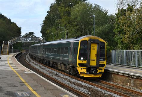 Gwr Class 158 Gwr Class 158 No158951 Passes Menheniotwi Flickr