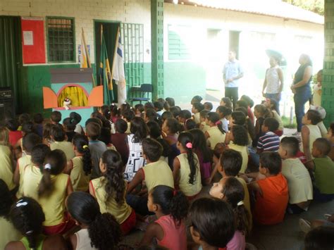 Escola Municipal Pastor Paulo Leivas Macalão - Escola Mul. Pr. Paulo Leivas Macalão ::..: Momento Cívico Cultural