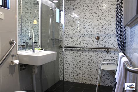 Austin Tourist Park - Small Family Ensuite Cabins