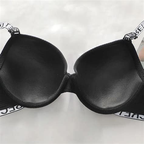 Oem Odm Hot Sexy Beauty Back Push Up Adjustment Strap Underwear Simple Solid Color Bra And Panty