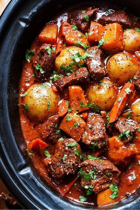 Slow Cooker Beef Stew — A Hearty And Delicious Beef Stew That Is Loaded With H Slow Cooker