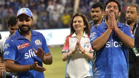 Ipl 2024 रोहित शर्मा आकाश अंबानी के बीच क्या बातें हुई मुंबई की हार