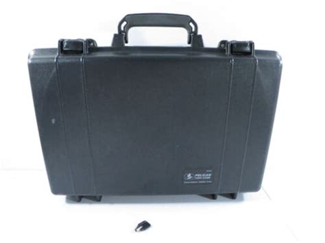 Pelican 1490 Black Hard Waterproof Laptop Protector Case US Military W