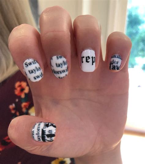 Taylor swift reputation nails Uñas Taylor Swift Taylor Swoft Taylor