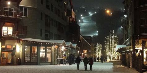 Night Skiing Under the Lights in Keystone | 2024/25 Schedule - Uncover Colorado