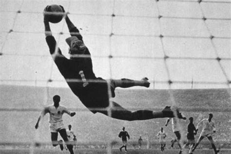 Por Que Lev Yashin O Maior Goleiro De Todos Os Tempos