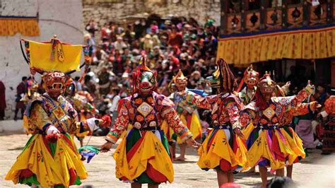 Best Time To Visit Bhutan Seasons To Visit Tips For Travelling